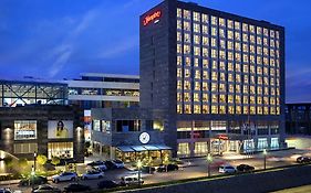 Hampton By Hilton Kocaeli Symbol